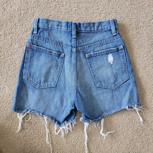 Urban Outfitters BDG Women's‎ High Rise Distressed Shorts. Size 25 - Picture 2 of 7